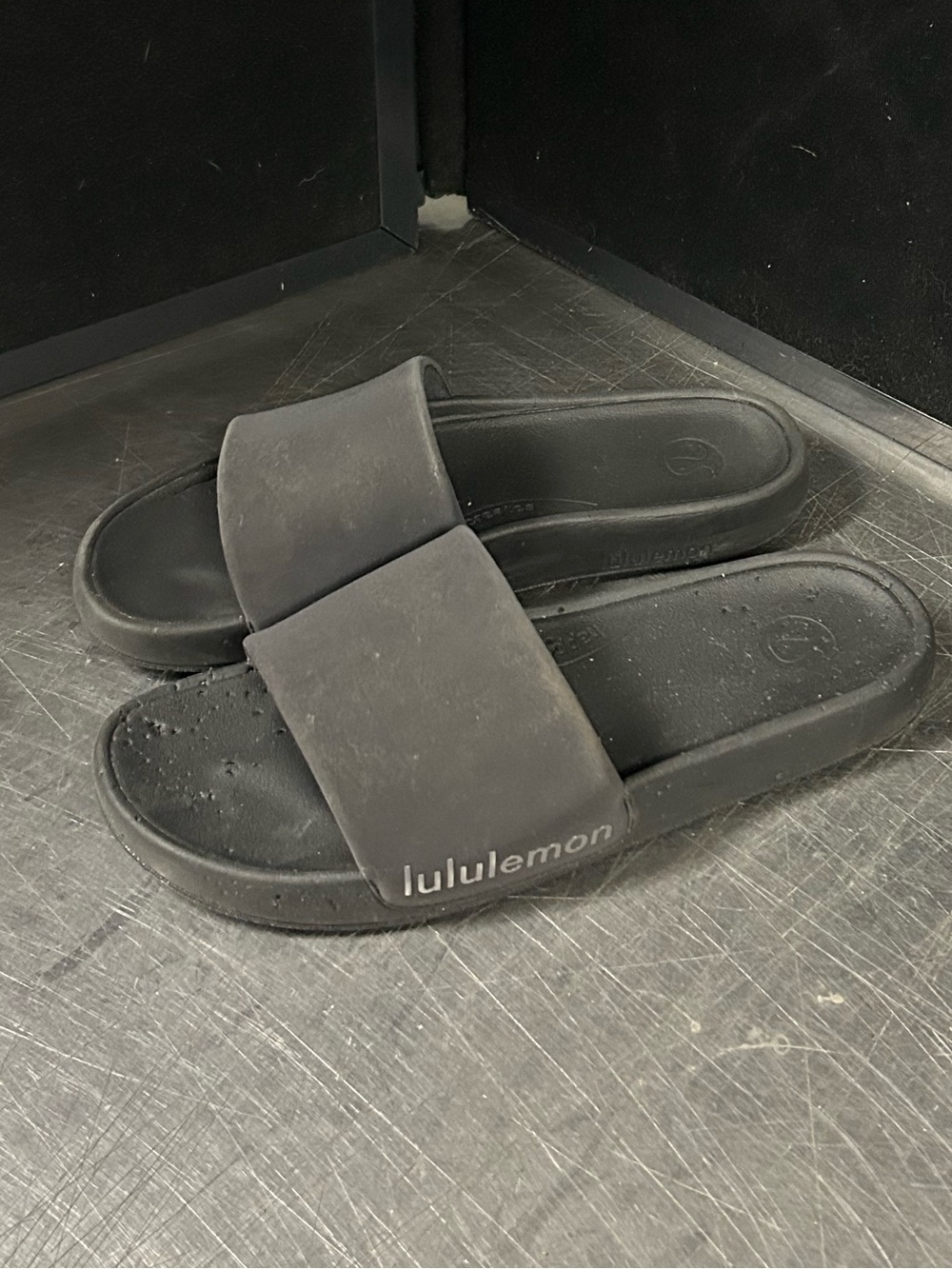 Lululemon Slides Size 10 Women
